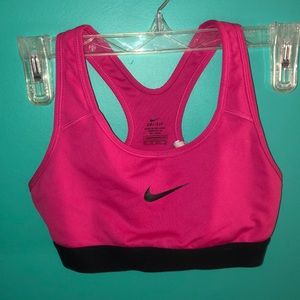 nike sports bra